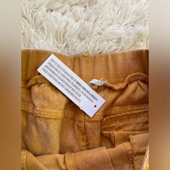 NWT YFB Pants Gold Acid Wash ButtonFly Elastic Waistband high rise pants size L - Picture 8 of 12